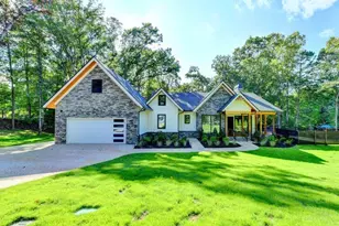3933 Skyline Dr, Gainesville, GA 30501 - Photo 1