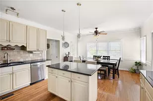 1340 Fallsbrook Dr NW, Acworth, GA 30101 - Photo 14