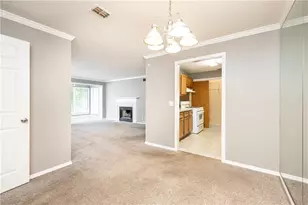 810 Gettysburg Pl, Sandy Springs, GA 30350 - Photo 20