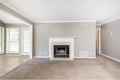 810 Gettysburg Place, Sandy Springs, GA 30350 - Photo 8