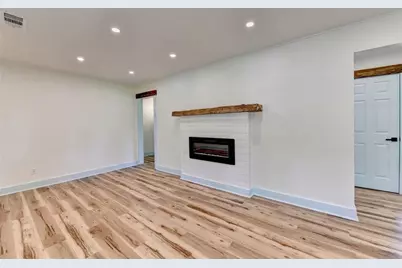 107 Lakeshore Circle, Braselton, GA 30517 - Photo 6