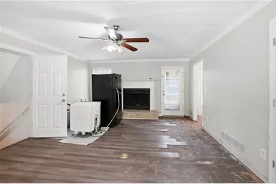 1948 Winding Creek Lane SW, Marietta, GA 30064 - Photo 10