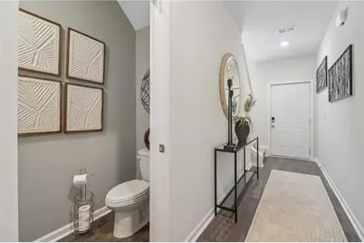 518 Woodcreek Circle SW #11, Atlanta, GA 30331 - Photo 8