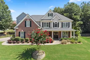 1820 Overlook Springs Ln, Cumming, GA 30040 - Photo 2