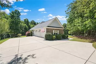 212 Overlook Wy, Carrollton, GA 30117 - Photo 36