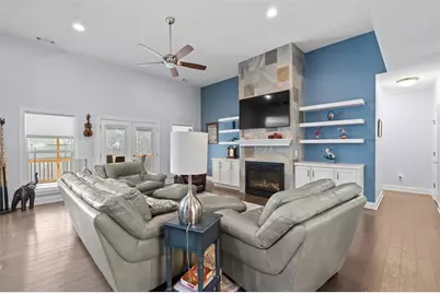 212 Overlook Way, Carrollton, GA 30117 - Photo 6