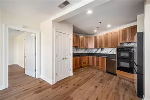 2881 Peachtree Rd NE, Atlanta, GA 30305 - Photo 6