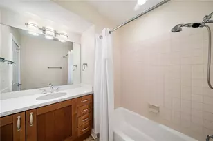 2881 Peachtree Rd NE, Atlanta, GA 30305 - Photo 22