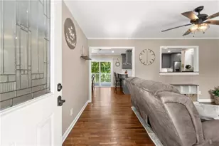 143 Mountainview Cir, Canton, GA 30115 - Photo 4