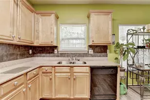 2862 Ridgeview Dr SW, Atlanta, GA 30331 - Photo 20