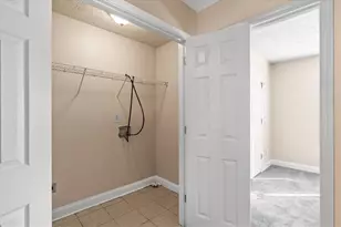 827 Oak St NW, Atlanta, GA 30318 - Photo 44