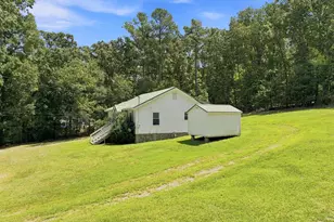 244 Pleasant Valley Rd SE, Silver Creek, GA 30173 - Photo 18