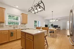 3211 Seneca Farm Ln, Buford, GA 30519 - Photo 12