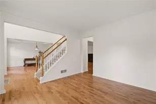 3211 Seneca Farm Ln, Buford, GA 30519 - Photo 4