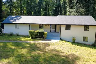 949 Marion Ct, Lithia Springs, GA 30122 - Photo 2