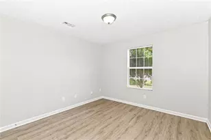 9471 Bogey Ct, Jonesboro, GA 30238 - Photo 8