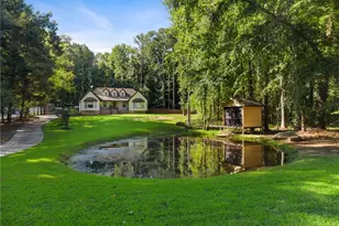 3525 Rock Falls Dr, Snellville, GA 30039 - Photo 2