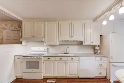 220 New Street, Buford, GA 30518 - Photo 12