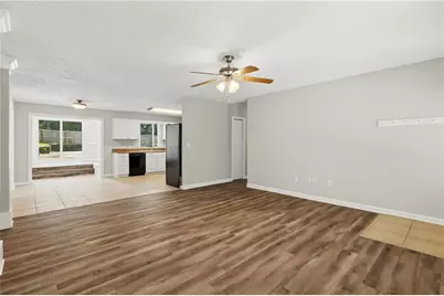 3733 Memorial Parkway NW, Kennesaw, GA 30152 - Photo 10