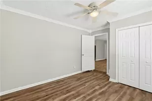 3733 Memorial Pkwy NW, Kennesaw, GA 30152 - Photo 24