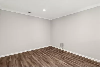 3733 Memorial Parkway NW, Kennesaw, GA 30152 - Photo 32