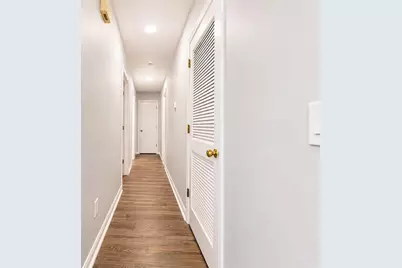 4798 Kings Crossing Drive NE, Kennesaw, GA 30144 - Photo 6