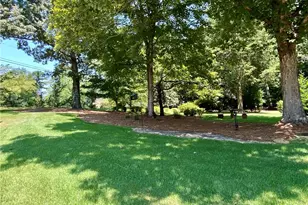 106 Fieldwood Rd, Rome, GA 30161 - Photo 2