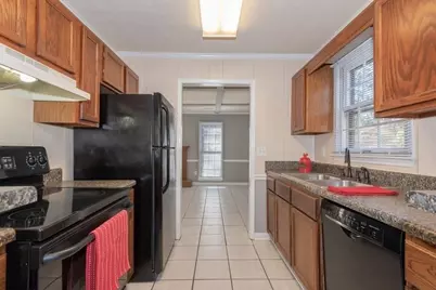 2769 New South Drive, Marietta, GA 30066 - Photo 2
