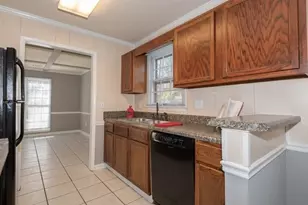2769 New S Dr, Marietta, GA 30066 - Photo 4