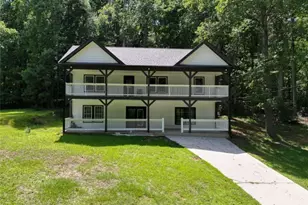 378 Rue Cezzan, Lavonia, GA 30553 - Photo 1