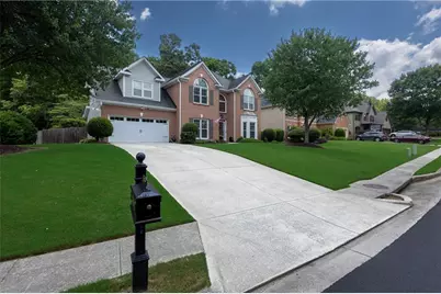 1595 Highland Oaks Way, Lawrenceville, GA 30043 - Photo 2
