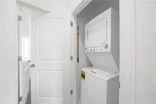223 Downing Dr, Alpharetta, GA 30022 - Photo 30