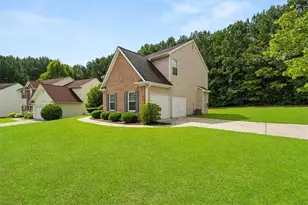 7648 Cozy Ln, South Fulton, GA 30213 - Photo 2