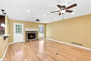 4049 Tutwren Ct NE, Marietta, GA 30066 - Photo 8