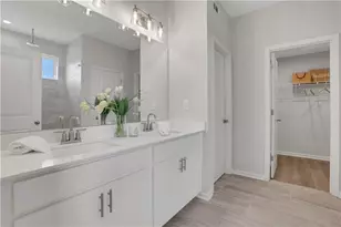 700 Dugout Dr, Lawrenceville, GA 30043 - Photo 24