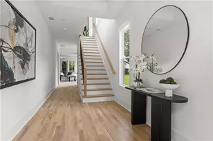 31 Walthall SE, Atlanta, GA 30316 - Photo 2