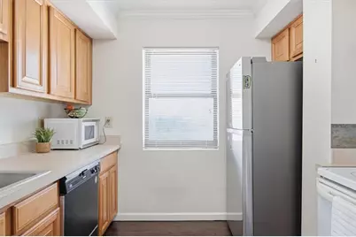 795 Hammond Drive #1912, Atlanta, GA 30328 - Photo 10