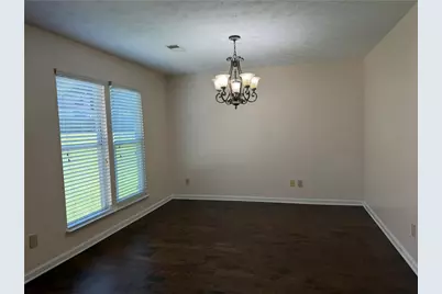 4654 Hampton NE, Marietta, GA 30068 - Photo 4
