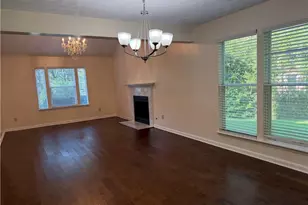 4654 Hampton NE, Marietta, GA 30068 - Photo 12