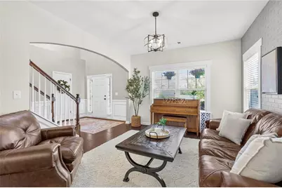 2030 Boxwood Lane, Canton, GA 30114 - Photo 8