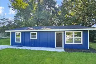 373 Floyd St SE, Smyrna, GA 30082 - Photo 1