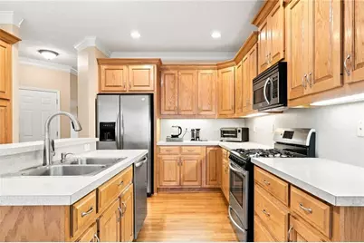 707 Bedford Trace, Canton, GA 30114 - Photo 2