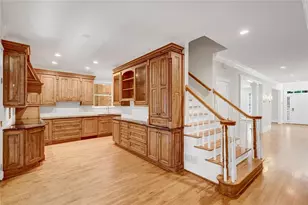 448 Ivy Park Ln NE, Atlanta, GA 30342 - Photo 10