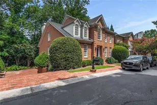 448 Ivy Park Ln Ln NE, Atlanta, GA 30342 - Photo 2