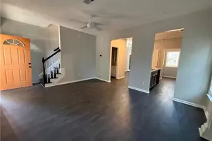831 Cameron M Alexandar, Atlanta, GA 30318 - Photo 2