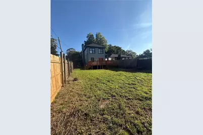 831 Cameron M Alexandar, Atlanta, GA 30318 - Photo 12