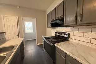 831 Cameron M Alexandar, Atlanta, GA 30318 - Photo 4