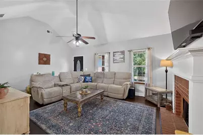 1041 Matthews Way, McDonough, GA 30252 - Photo 12