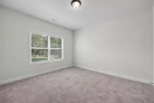 897 Bessie Ct, Loganville, GA 30052 - Photo 14