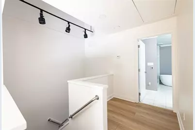 1018 Riverbend Club Drive SE #18, Atlanta, GA 30339 - Photo 12